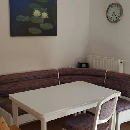 Tipp: Idyllisch Am Fluss Aber Zentrumsnah Apartment Halle (Saale)