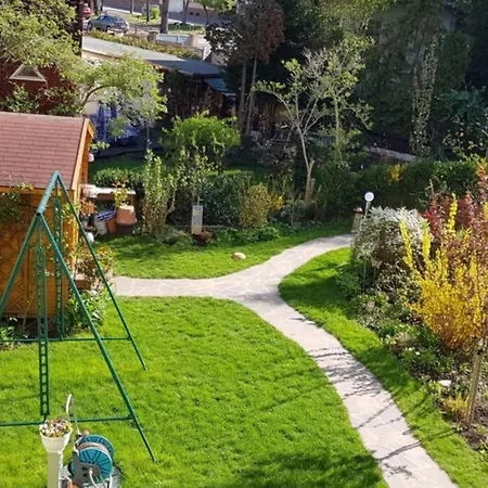 Tipp: Idyllisch Am Fluss Aber Zentrumsnah Apartment