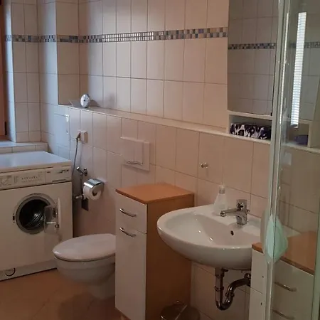 Tipp: Idyllisch Am Fluss Aber Zentrumsnah Apartment *